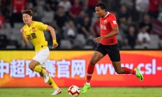 开云下载-深圳佳兆业客场逼平对手，中超保级形势略有缓解的简单介绍