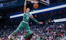 开云体育在线-勇士翻盘凯尔特人，高诗岩惊艳四座的简单介绍