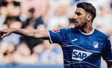 开云体育官网-霍芬海姆新援助球队获胜，表现令人期待