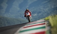 开云足球直播-从首尔到萨格勒布，奥利维耶的意甲焦点战，一场跨越欧亚的足球启示录