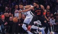 开云体育官网-雄鹿险胜吉林队，布伦森刷新纪录的简单介绍