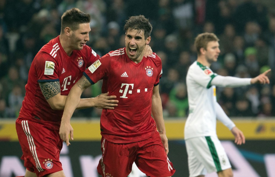 关于球场硬汉！门兴格拉德巴赫坚苦拼搏的信息