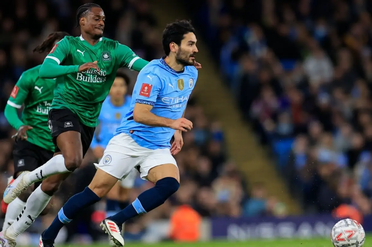 曼彻斯特城客场战胜拜仁，实至名归？的简单介绍