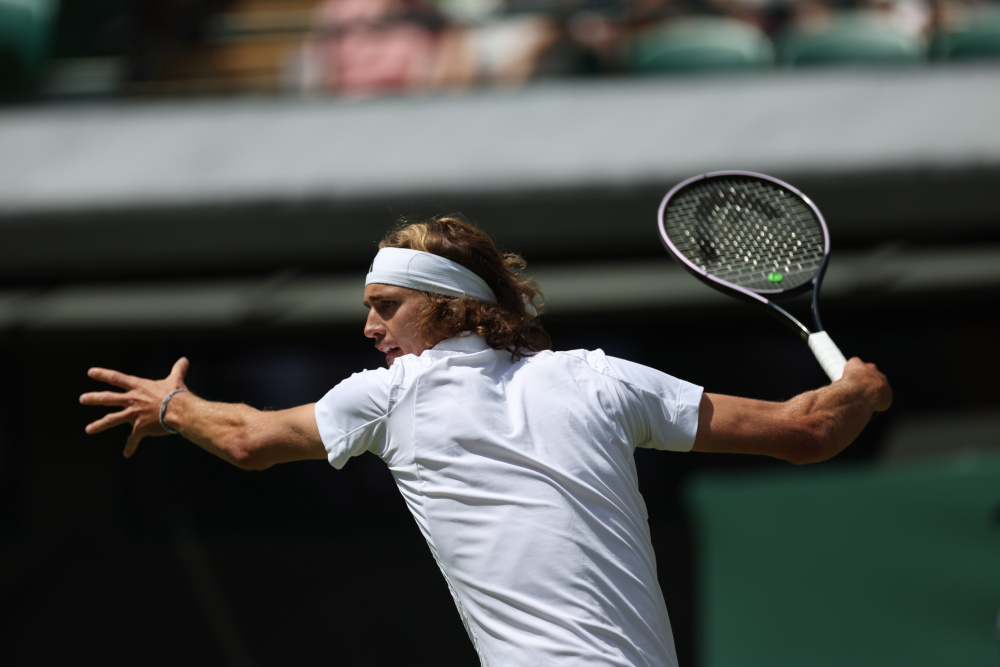 温网逆转蒙特卡洛大师赛,兹维列夫高光表现 温网逆转蒙特卡洛大师赛,兹维列夫高光表现