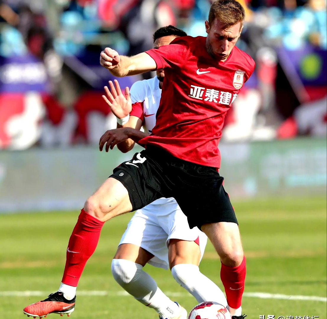 包含长春亚泰客场逼平对手,保持稳定表现的词条 包含长春亚泰客场逼平对手,保持稳定表现的词条