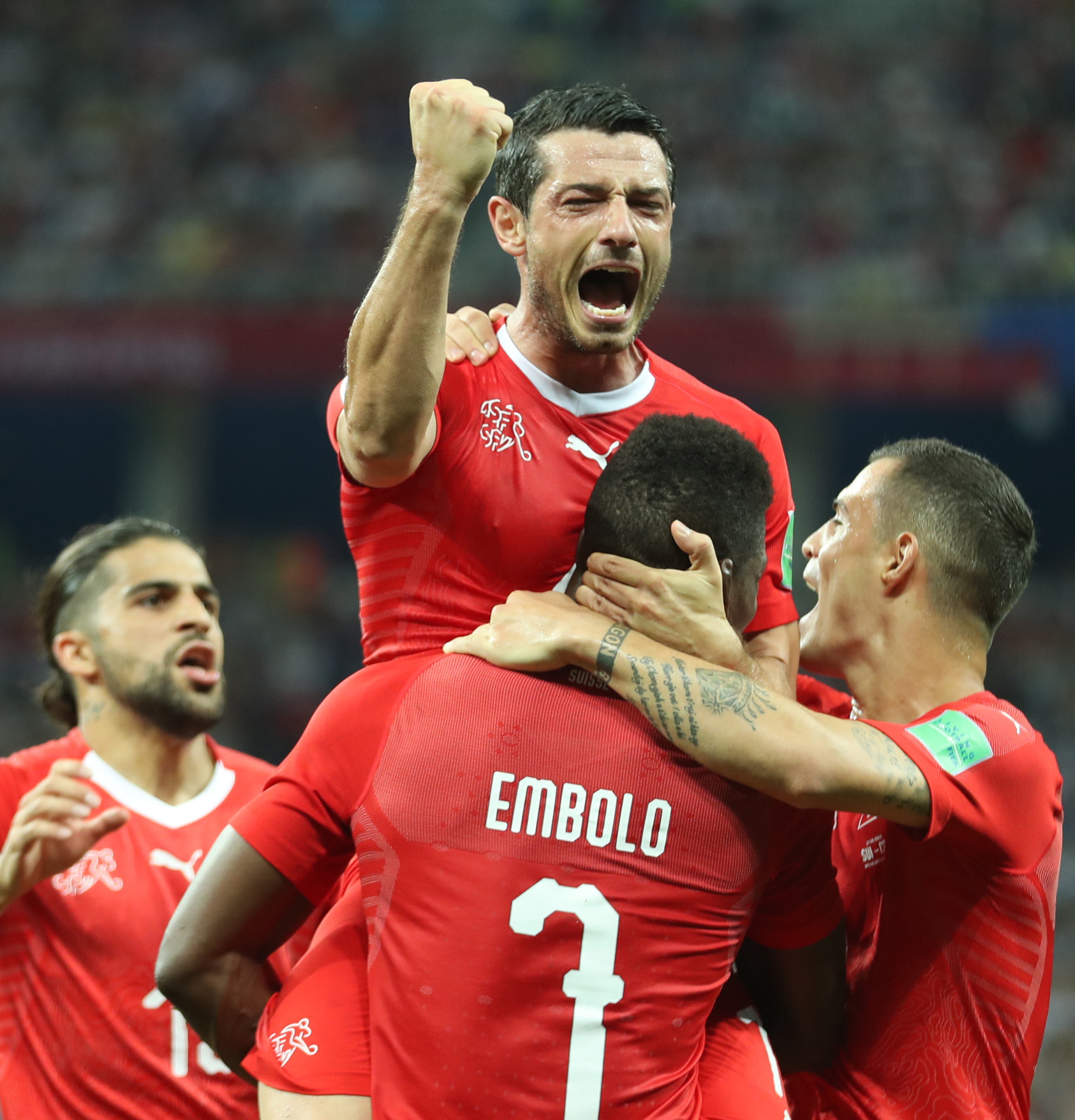 关于瑞士鏖战哥伦比亚，萨拉赫高光表现的信息