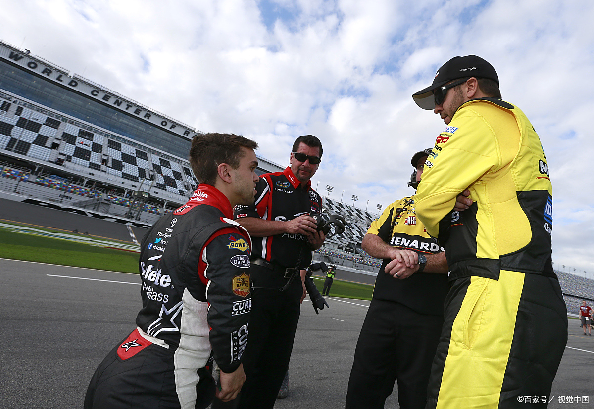 哈斯车队轻取红牛车队，佩雷兹惊艳四座的简单介绍