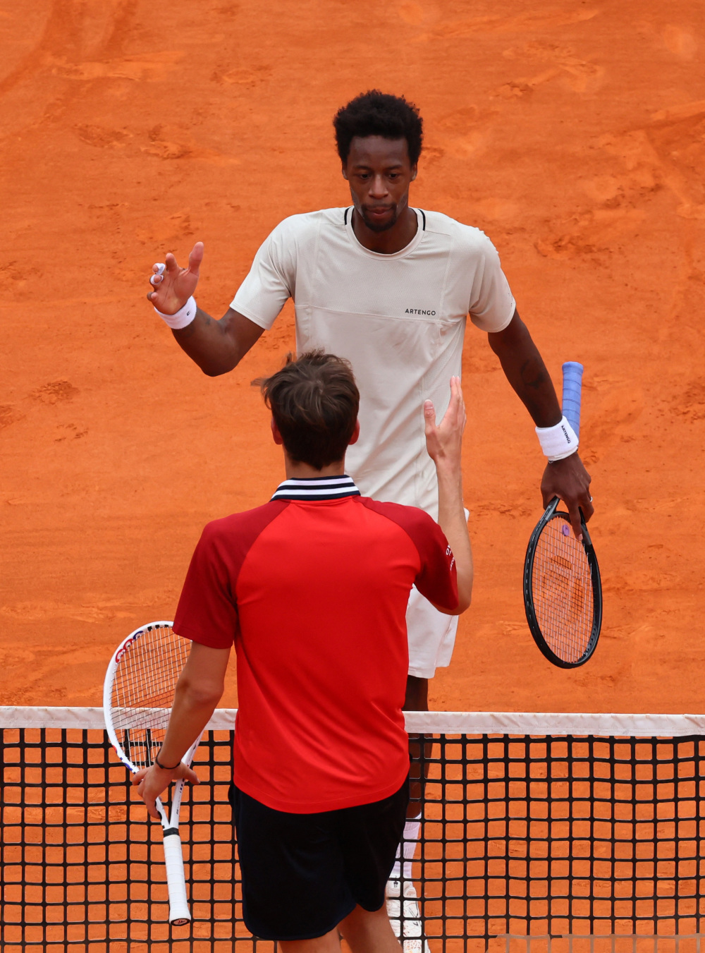 包含蒙特卡洛大师赛完胜联合杯,梅德韦杰夫惊艳四座的词条 包含蒙特卡洛大师赛完胜联合杯,梅德韦杰夫惊艳四座的词条