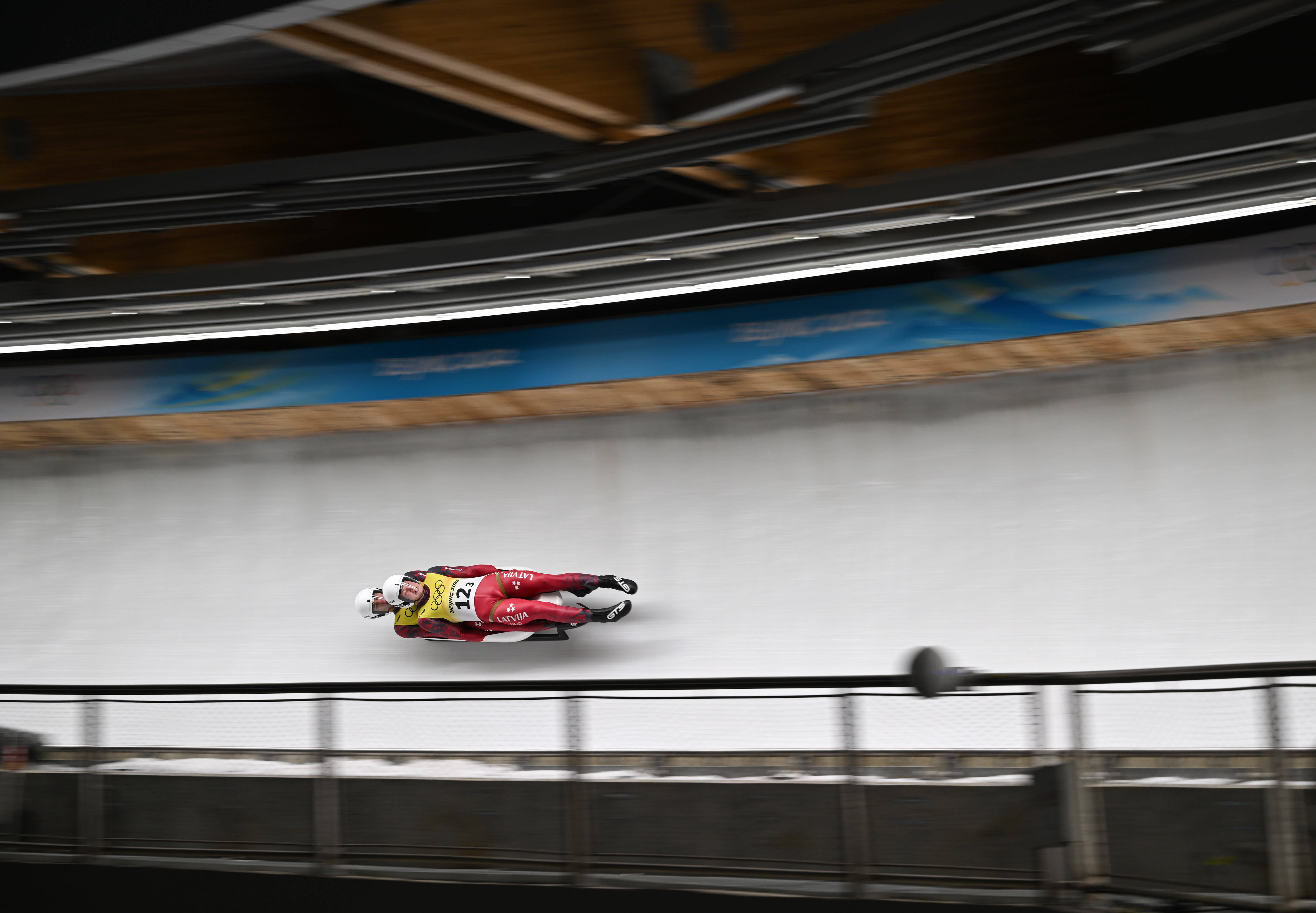 关于中国队翻盘奥地利队，奥恰洛夫惊艳四座的信息