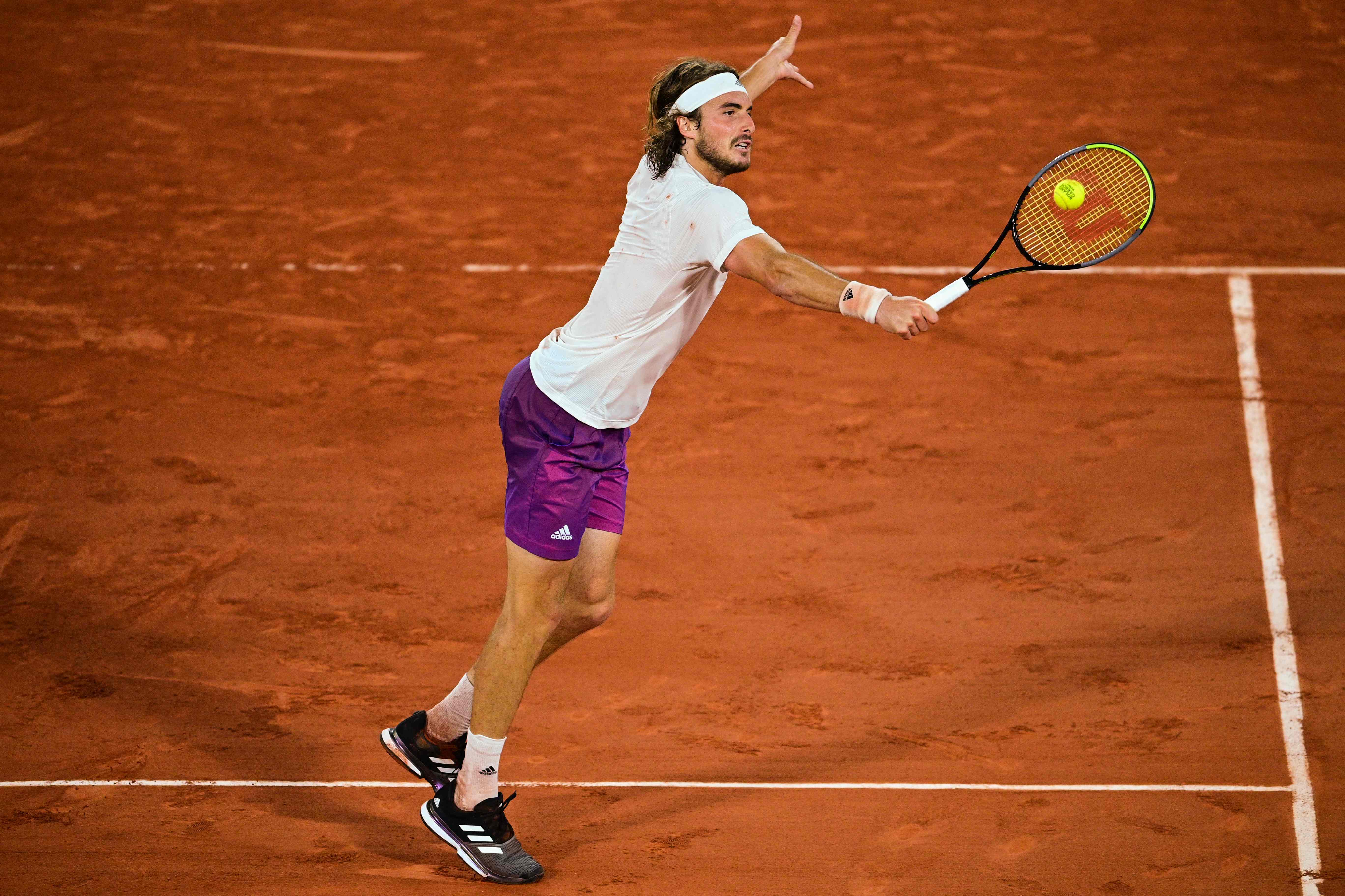 法国网球队爆冷欧洲网球队，西西帕斯制霸全场的简单介绍