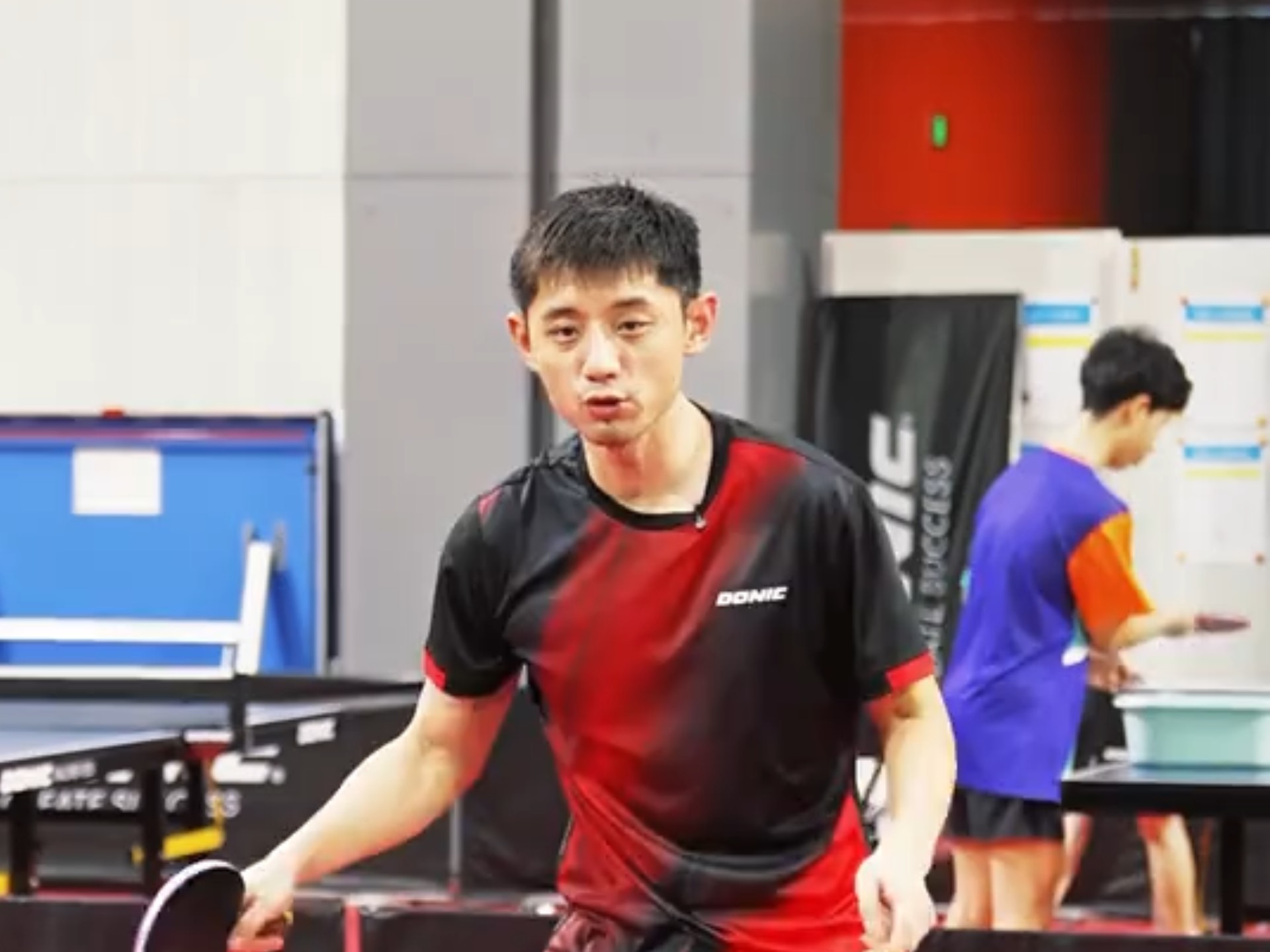 英国乒乓球队绝杀中国乒乓球队,张继科关键制胜的简单介绍 英国乒乓球队绝杀中国乒乓球队,张继科关键制胜的简单介绍