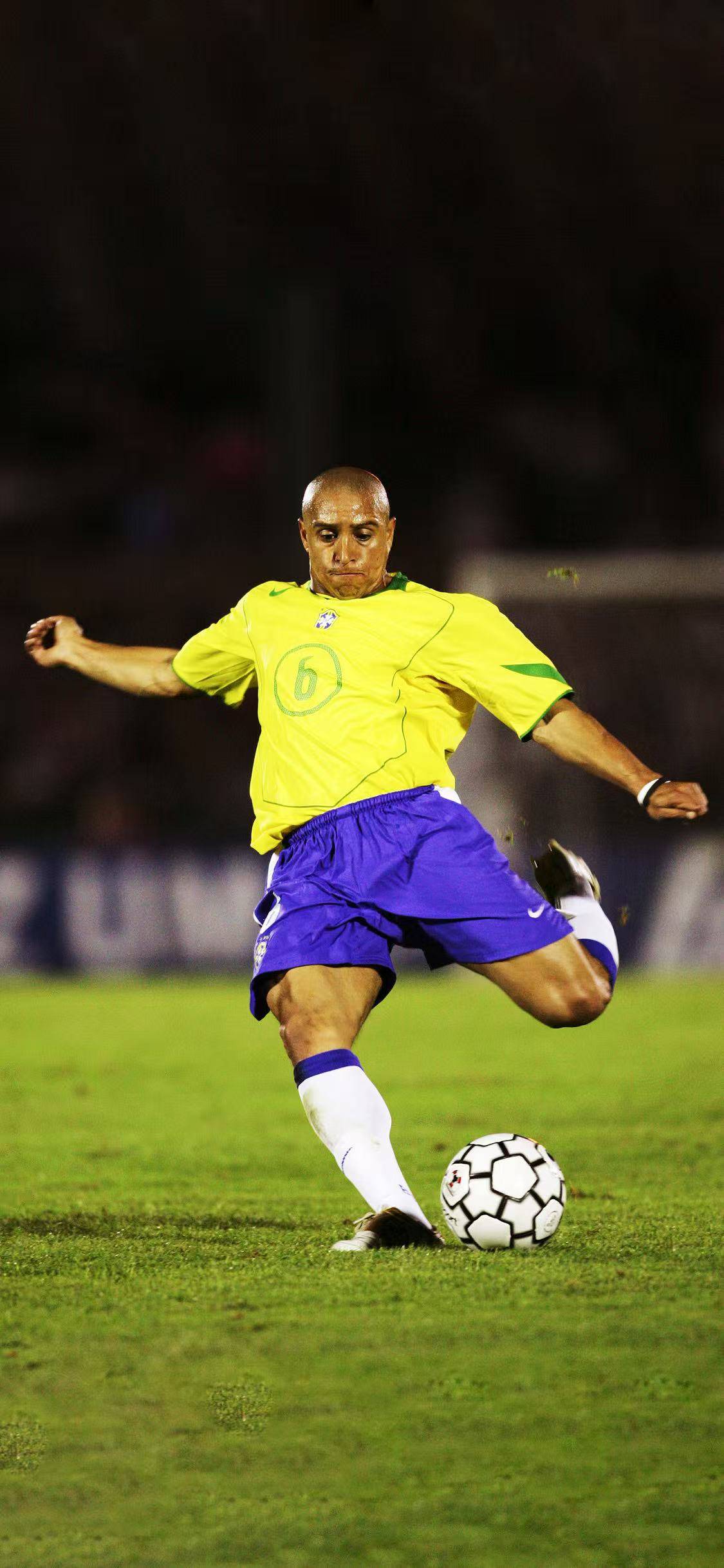 巴西球员一举成名，将球队上扬至新高度的简单介绍