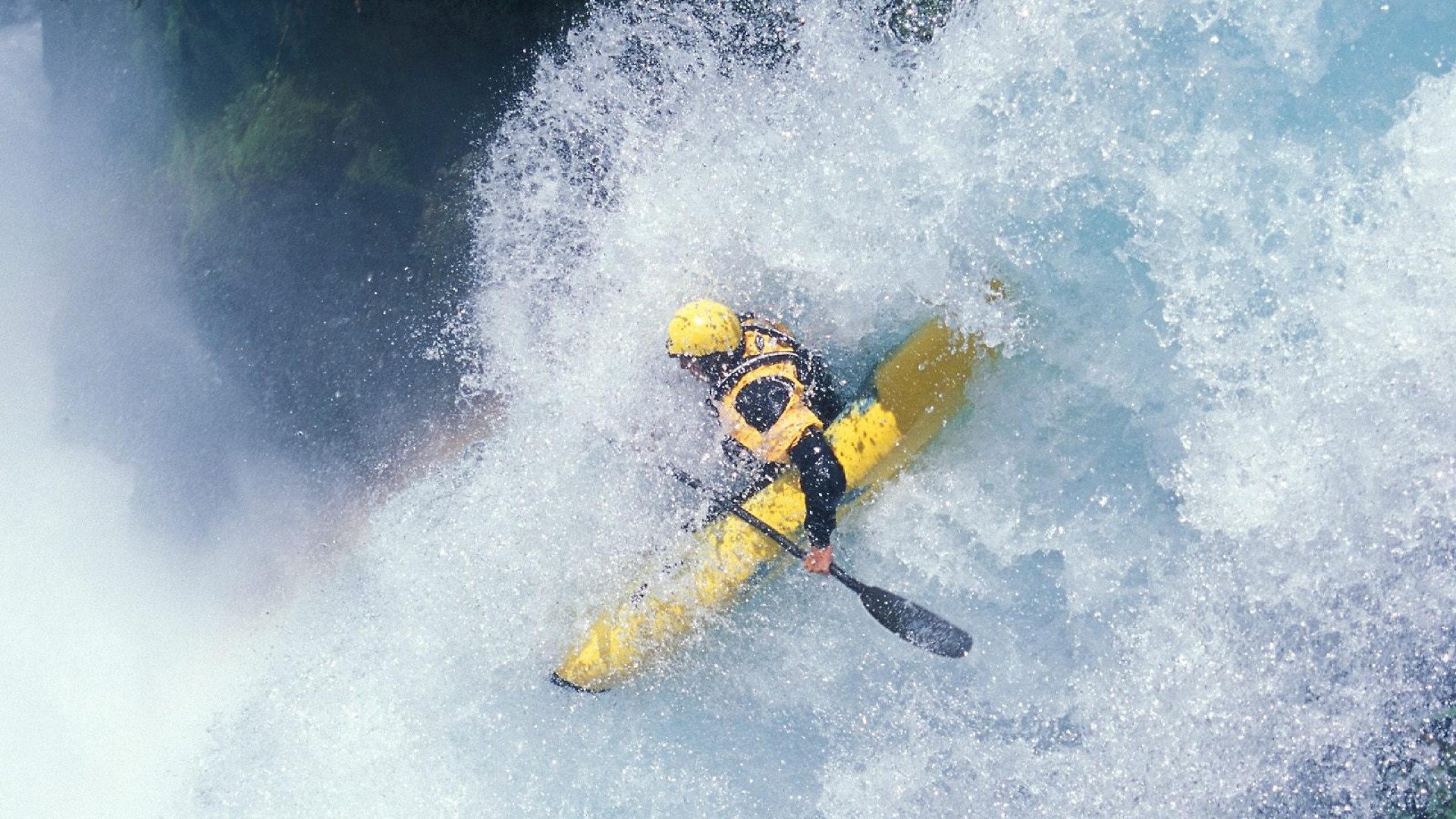 卡塞米罗一夫当关,爱尔兰多点开花压制多特蒙德