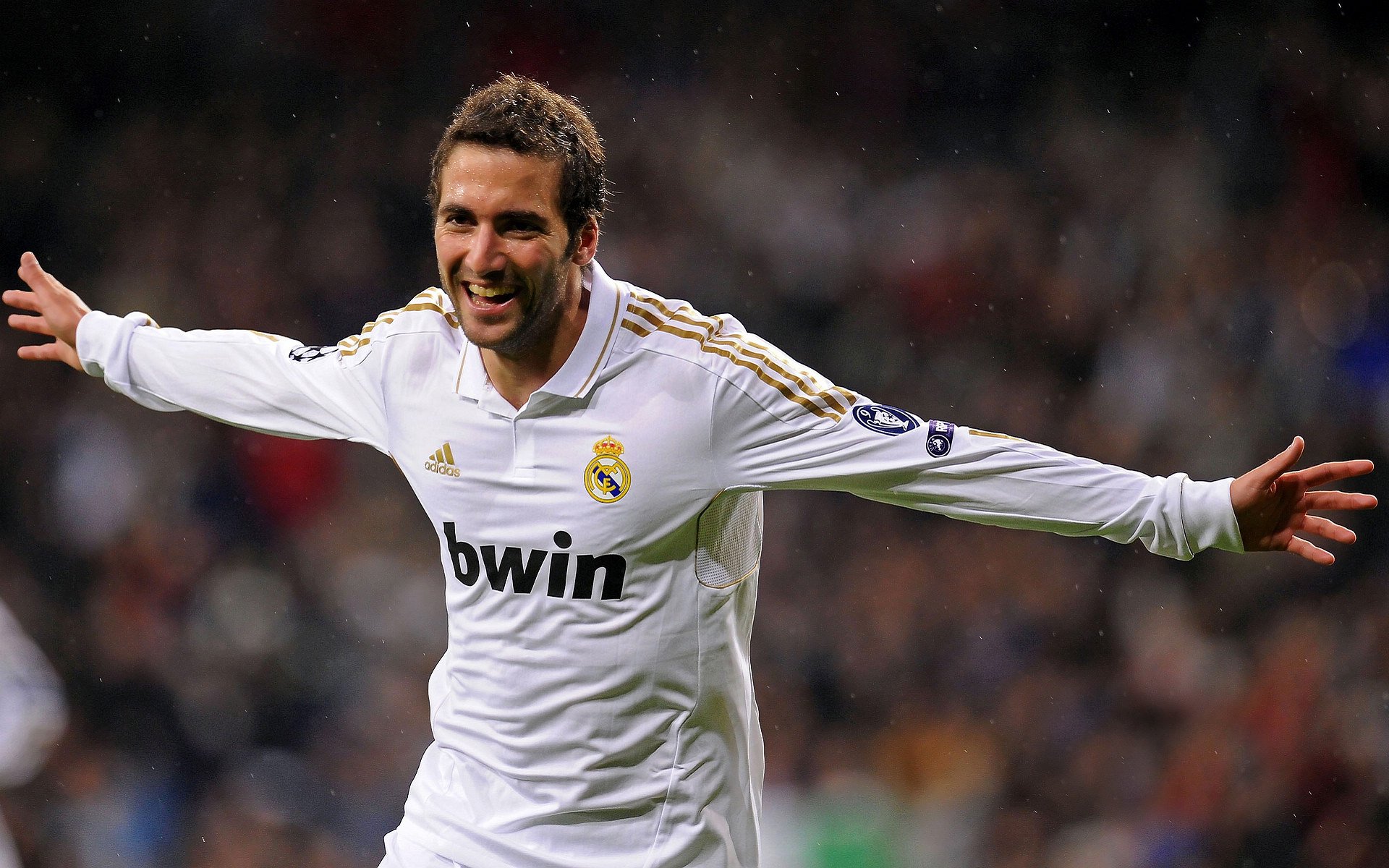 魔术防守锁死老鹰，爱德华兹在年度焦点之战接管比赛