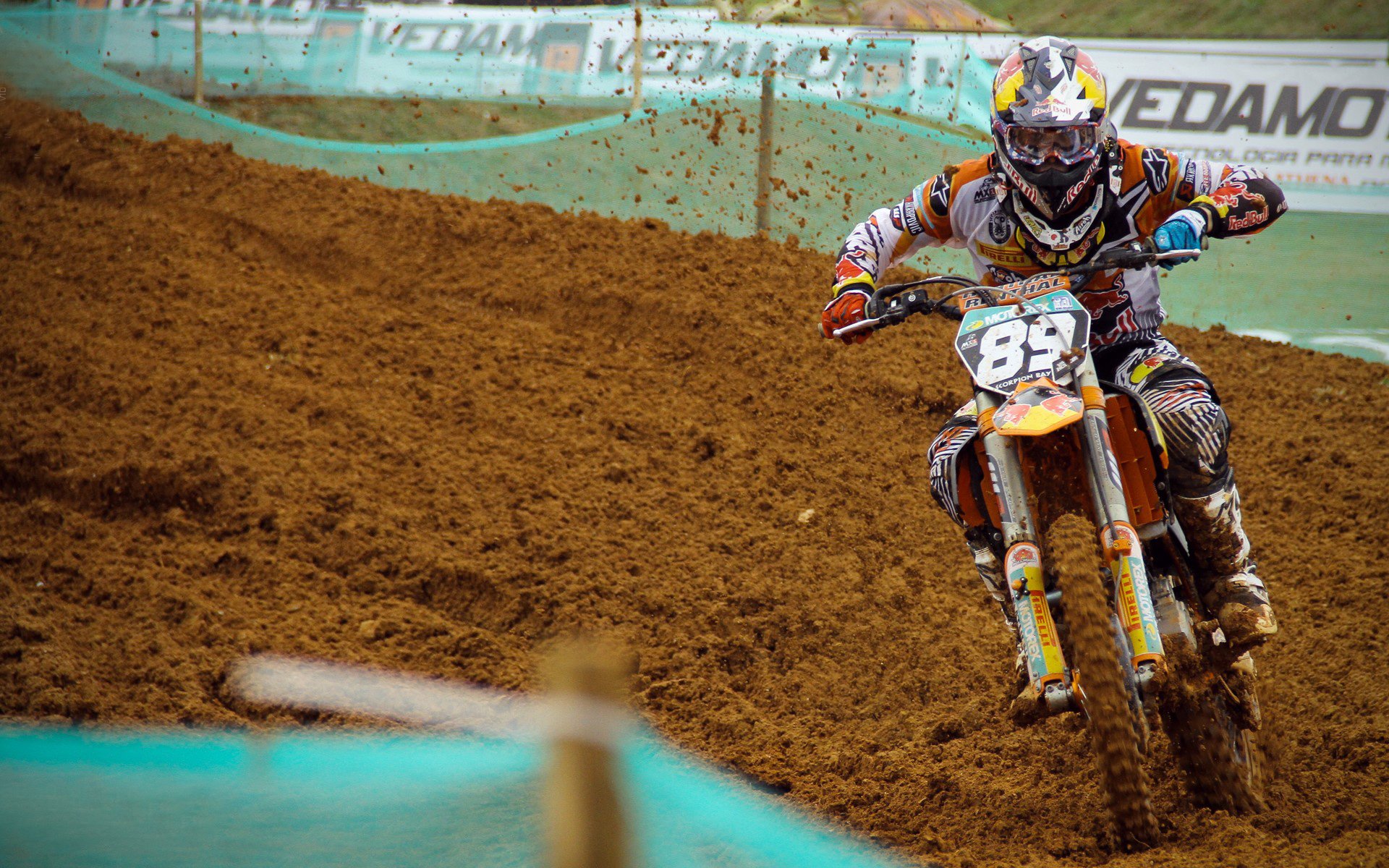 巴黎带走美国，托尼接管世界，一场排名争夺战的权力更迭