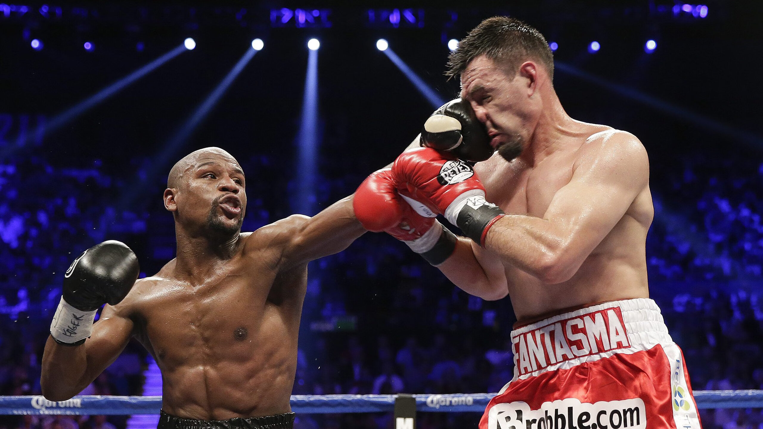 法网铁幕，当兹维列夫的雷霆击穿戴维斯杯的旧梦